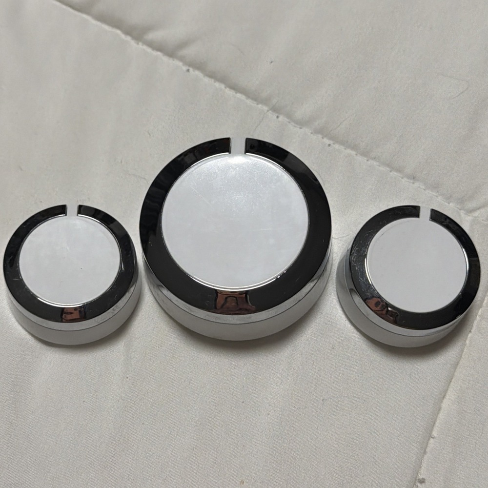 GE Set of 2 Knobs Assembly Large WE01X24552 290D111P002 Small WH01X24378